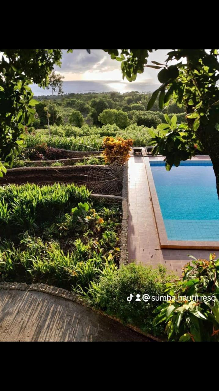 Sumba Nautil Resort Deke Exterior photo
